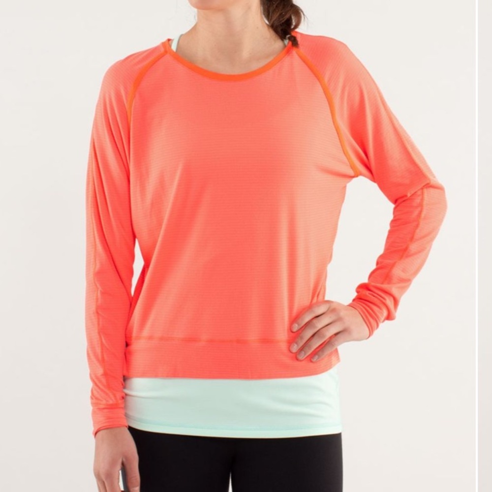 Lululemon Techni-Cool long sleeved shirt with anti stink technology 8